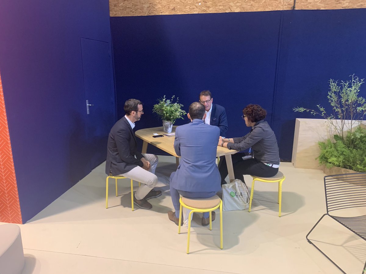 PEFCFrance's tweet photo. [#CIB22] Jour 3 ! Pour clôturer en beauté le salon @carrefourdubois, @PEFCFrance vous donne rendez-vous sur à 12H sur le plateau TV pour la conférence "Certification PEFC : contrainte ou opportunité ?” Rendez-vous dans le Hall 4 !
@carrefourdubois https://t.co/FKBblhIWpt