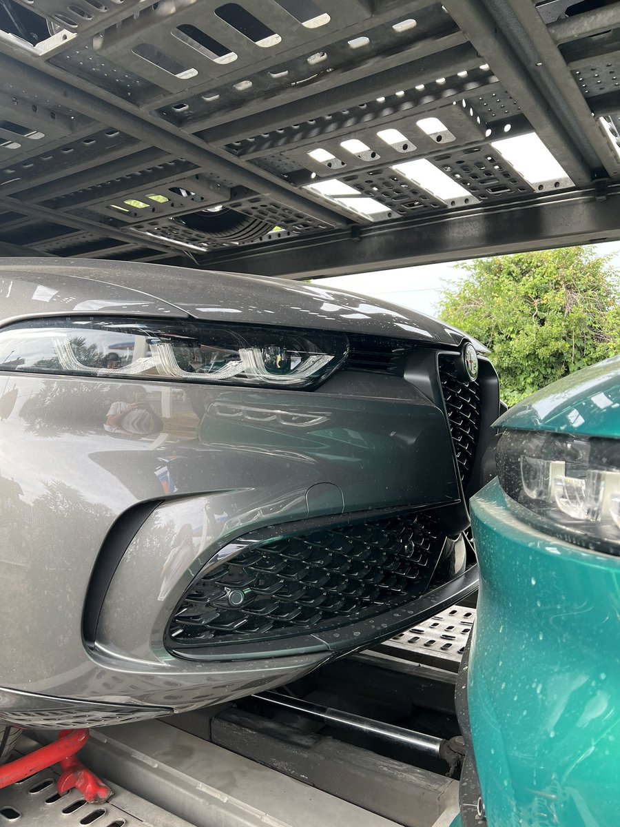 AlexKarlons's tweet photo. Alfa Romeo Tonale at Forte dei Marmi, Italy on shipment to France #AlfaRomeo #Tonale #alfatonale #France #car #preproduction #carpreview #Italy @Automoto_it @quattroruote https://t.co/z7sTaihRXy
