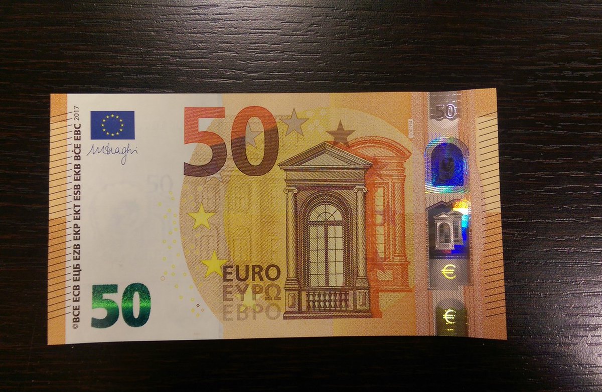 basedlayer's tweet photo. Can someone explain to me why the colored paper to the right is more valuable than the colored paper to the left?

Serious question. https://t.co/i1tBPvSWkh