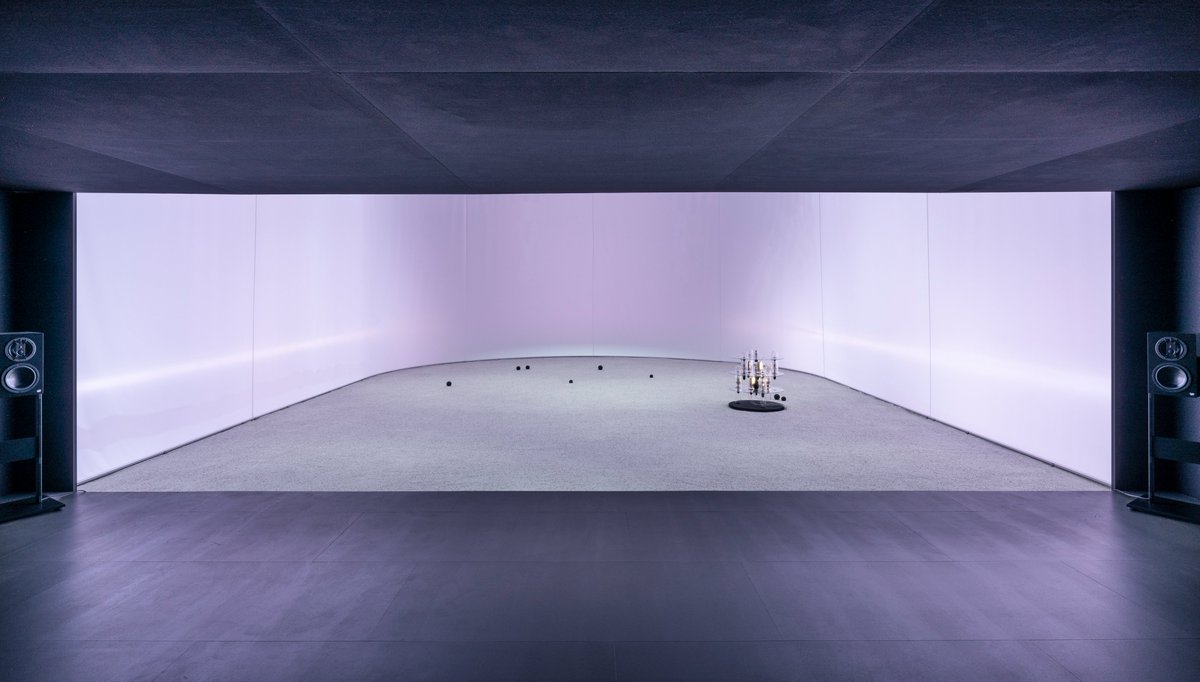 Haus der Kunst (@hausderkunst) on Twitter photo At Haus der Kunst, extra-terrestrial radioactive particles and cosmic noise are now perceivable in <a href="/carstennicolai/">carsten nicolai</a>'s site-specific installation "transmitter / receiver – the machine and the gardener".
Find out more via hausderkunst.de/ausstellungen/…
Photo: Maximilian Geuter At Haus der Kunst, extra-terrestrial radioactive particles and cosmic noise are now perceivable in <a href="/carstennicolai/">carsten nicolai</a>'s site-specific installation "transmitter / receiver – the machine and the gardener".
Find out more via hausderkunst.de/ausstellungen/…
Photo: Maximilian Geuter
