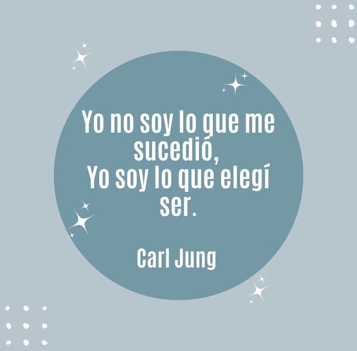 Hoy mi amigo y lector Alberto, me envía una cita que me parece brutal! La dijo el psicoterapeuta Carl Jung. “No soy lo que me sucedió; sino lo que elegí ser”. 

Eso mismo! 

#psicologia #terapia #carljung #terapiacognitiva #psicoterapia #autoestima #crecimientopersonal #coaching