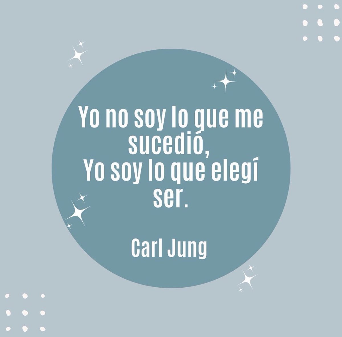 Hoy mi amigo y lector Alberto, me envía una cita que me parece brutal! La dijo el psicoterapeuta Carl Jung. “No soy lo que me sucedió; sino lo que elegí ser”. Eso mismo! #psicologia #terapia #carljung #terapiacognitiva #psicoterapia #autoestima #crecimientopersonal #coaching