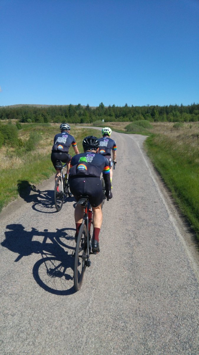 4manLEJOG tweet media