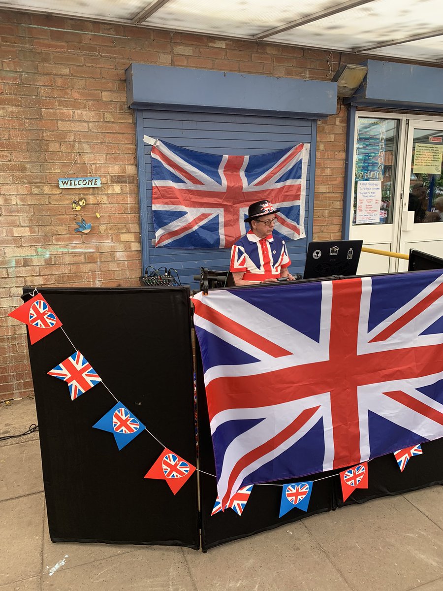 Yesterday we had a great day celebrating the #QueensJubilee. A huge thanks to all our volunteers including <a href="/YouthprojectAG/">Youth Project Acocks Green</a> for helping make the day happen. It was a great turnout!