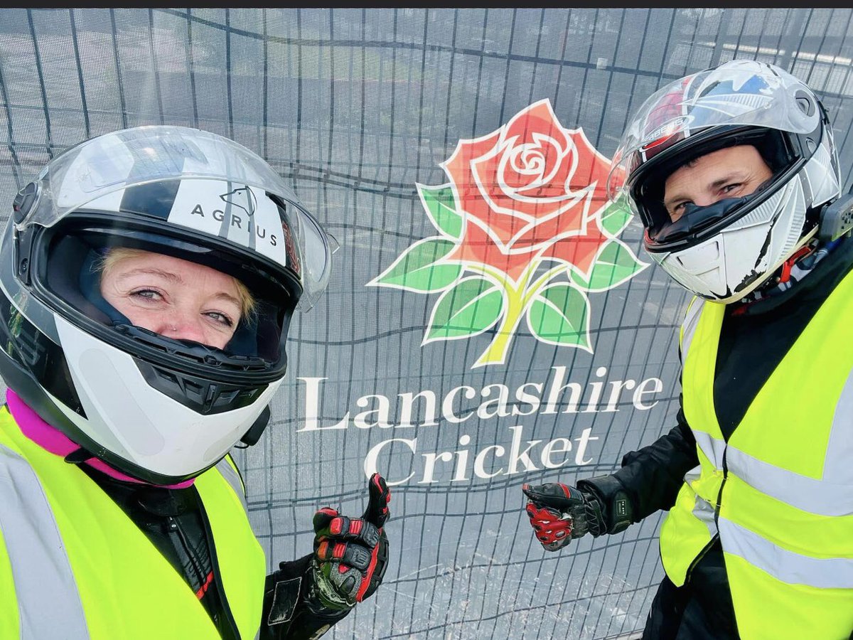 They have arrived <a href="/EmiratesOT/">Emirates Old Trafford</a> next stop <a href="/TrentBridge/">Nottinghamshire CCC</a> approx 1:15 !!
#vivalcc <a href="/LilleshallCC/">Lilleshall CC</a> <a href="/SkyCricket/">Sky Sports Cricket</a> <a href="/bbctms/">Test Match Special</a> <a href="/CowCornerPod/">Cow Corner Podcast ™</a> <a href="/ShropCCLeague/">ShropshireCCLeague</a> <a href="/BBCShropshire/">BBC Shropshire</a> <a href="/ShropshireStar/">Shropshire Star</a> <a href="/NewportAd/">Newport Advertiser</a>