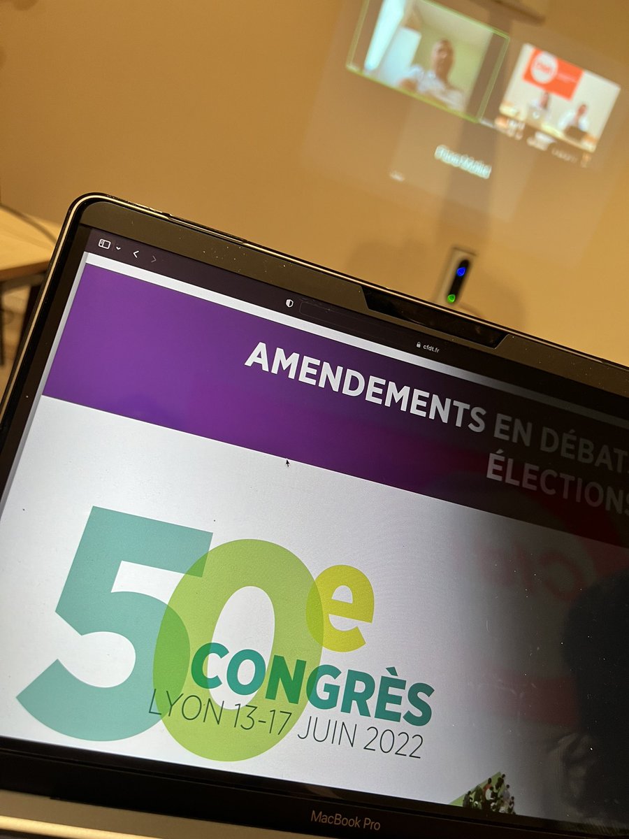 StfMolletCFDT's tweet photo. Dans les locaux de @udcfdt06 aujourd’hui avec @floremollet et des militantes et militants du Syndicat des Transports du SudEst. 
Echange sur les amendements du congrès confédéral @cfdt de Lyon, le rapport d’activité et la résolution générale ! https://t.co/KUEDmc3mQ4