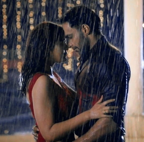 RiddhimaRoy9's tweet photo. The best couple with best chemistry ❤
#MoRan #ZiddiDilMaaneNa https://t.co/yRxr745IIJ