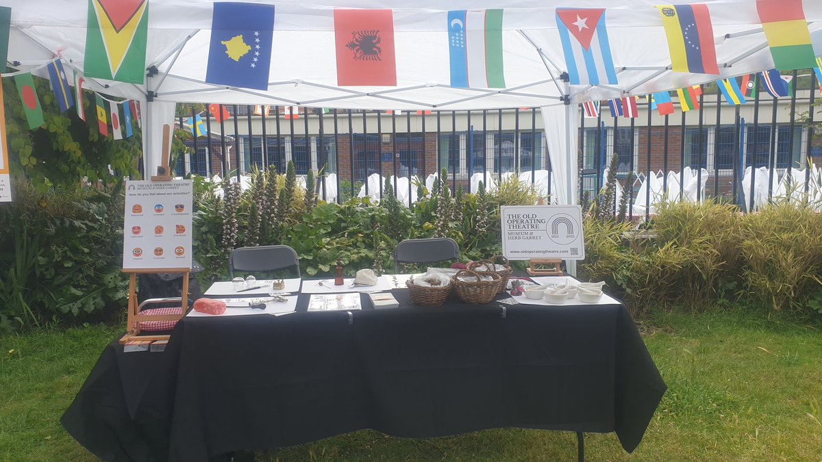 OldOpTheatre's tweet image. We are out &amp;amp; about at #BOSFEST bringing #objecthandling and other activities to thr community! Come and see us at the Red Cross Garden today! @BOSTSE1 Or you can visit the museum. We are open! See you soon! #OldOpTheatre #HistMed