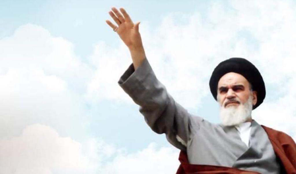 لا الموتُ غيّبك ولا أطفأ وهجَ عزّك طولُ زمانِ
فلروحك ألف سلام.. 
#روح_الله