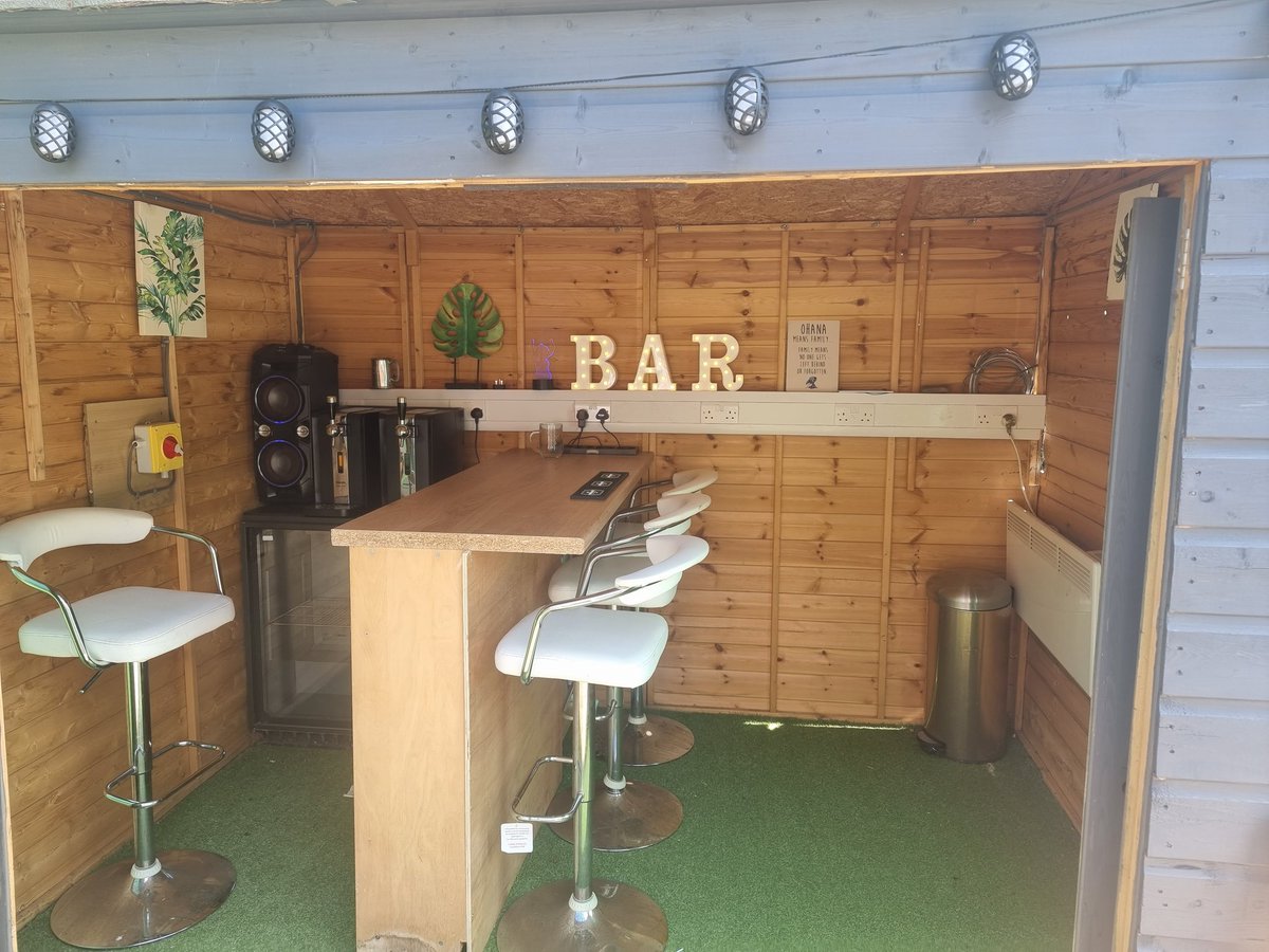 Ohanas bar and spa 2.0 now open yo!