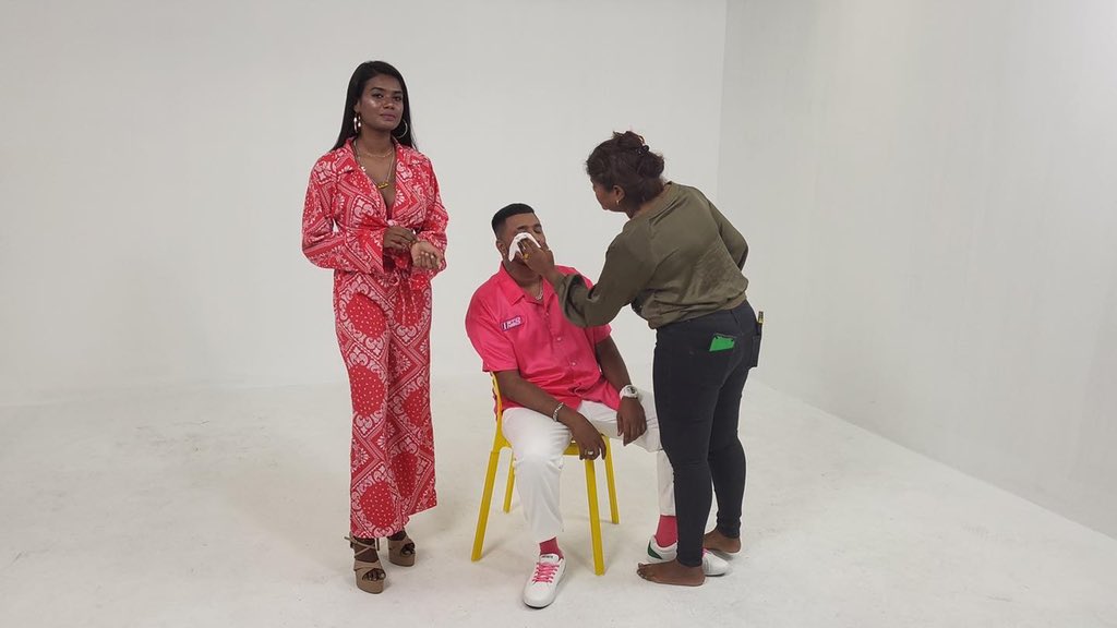 _themovingimage's tweet photo. We shot @mckilladi_worldwide music video few weeks ago in our studio and IT'S INTERESTING!! Can't wait for the full music video to be released! 🤘🤘

#musicvideo #mv #video #videography #film #filmmaking #filmmaker #director #directing #videoproduction #productionlife #studio https://t.co/UUzMpSzluj