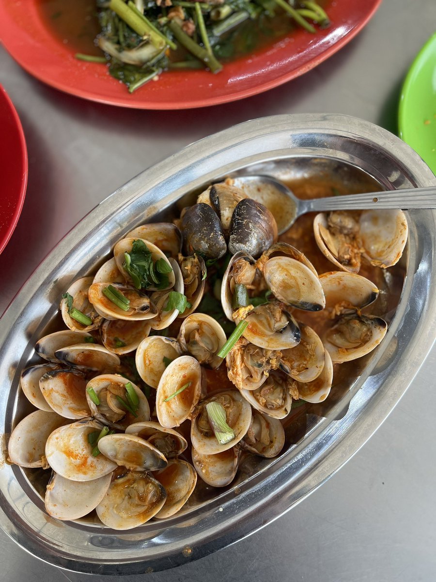 iwanqais's tweet photo. Selain nurul, ni pun port baik jugak kalau nak layan ikan bakar.. 🥘

📍Medan Ikan Bakar, Telok Tempoyak, Penang https://t.co/BnzEFEAKps