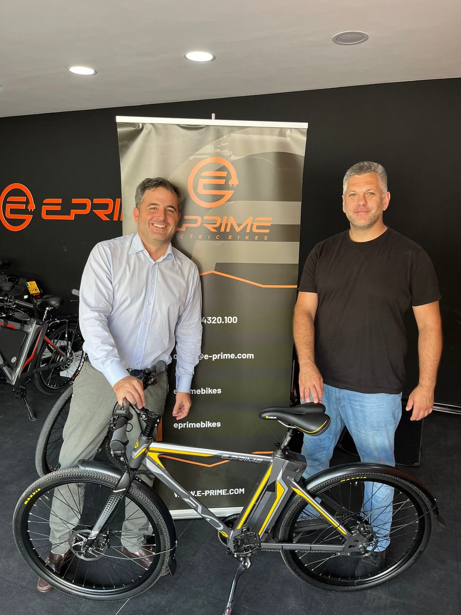 WHOSerbia's tweet photo. Energized by partnering with #eprime 🇷🇸 innovation for a WHO customized e-🚴fleet on 🇷🇸 roads.
Support the 🌎and 🧑‍🤝‍🧑 to stay  healthy. 
Happy World Bicycle Day! 🌎#worldbycycleday https://t.co/Tudt78jYc7