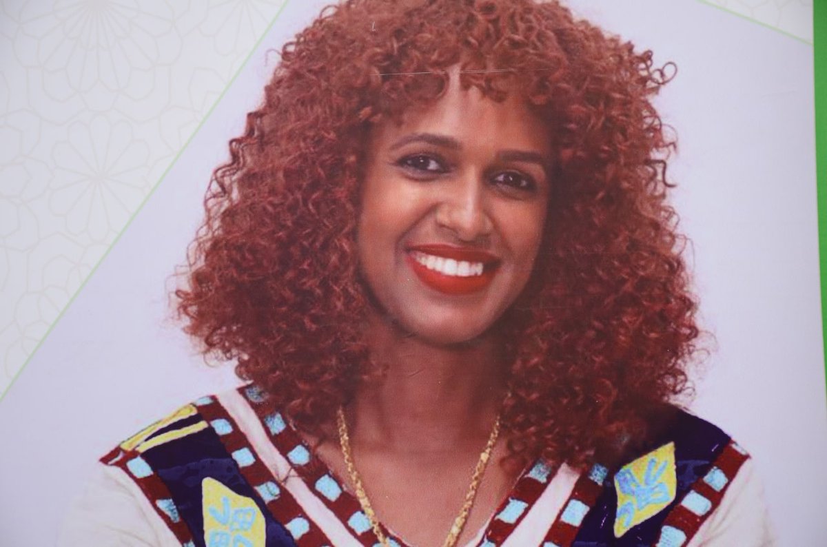 addismaleda's tweet photo. ጋዜጠኛ ህይወት ታደሰ ማህበራዊ ሚዲያን በመጠቀም ያሰባሰበችውን 1 ነጥብ 2 ሚልየን ብር ለኢትዮጵያ የልብ ህሙማን ህፃናት መርጃ አስረከበች

ለተጨማሪ ንባብ ->https://t.co/5B39Iqx1XH https://t.co/99ZU6r6OUb