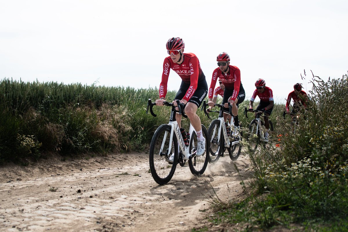 arkeabbhotels's tweet image. 𝑼𝒏 𝒂𝒗𝒂𝒏𝒕-𝒈𝒐𝒖̂𝒕 ̸d̸e̸ ̸R̸o̸u̸b̸a̸i̸x̸ 𝒅𝒖 𝑻𝒐𝒖𝒓. ◼🔍