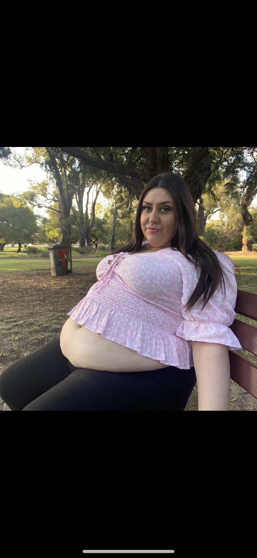 bbwlayla on Twitter: "Uploading a public McDonald’s stuffing to my only