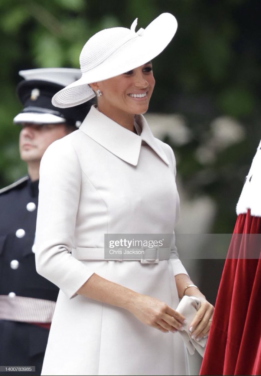 Laura_Kramer's tweet image. lovely seeing Meghan &amp;amp; Harry at Platinum Jubilee Thanksgiving Service today

Madame Duchess looks ✨radiant✨