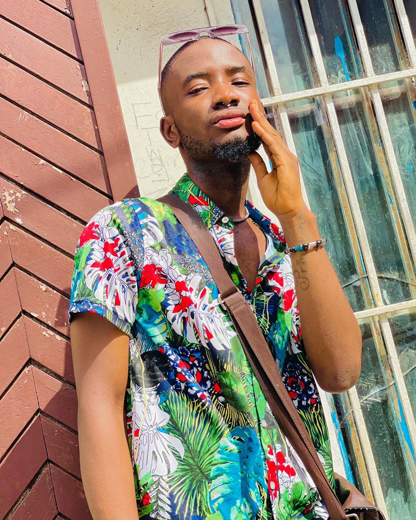 DELUXE 🇱🇷🇬🇳 tweet media