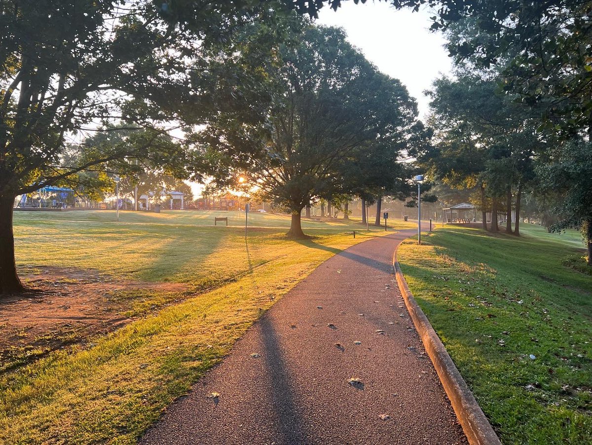 JamesHolcombIII's tweet photo. With my Central Office closed on Fridays, now I get to do something that I haven’t done in months - go for a morning walk in the park! It was great to see some of my Enterprise family as well.

#healthyleadership #sharpenthesaw #selfcare #Σwellness https://t.co/cAk5XGSPVg