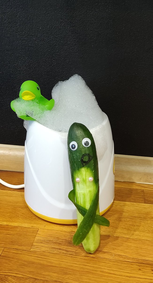 Juni - Anbaden

#Gurkenkalender