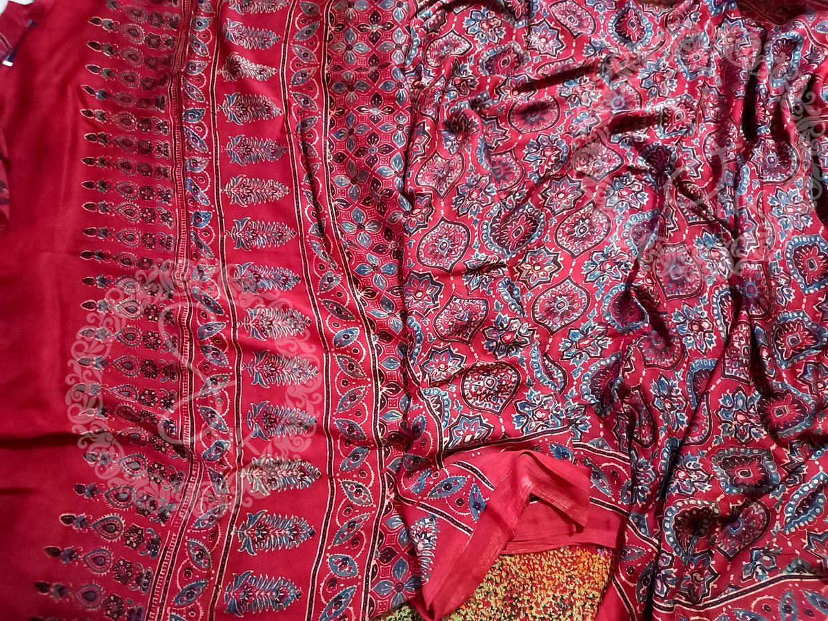 SBS88484229's tweet photo. 🌟🌟Ajrakh on Pure Modal Silk💙💙 

Price - Rs 3600/-🌟🌟

📌 To place order ~ please WhatsApp @ 8617799715

Free shipping across India

#studionakshikantha
https://t.co/LAeEp0kLrT https://t.co/E5CpwUHWCv