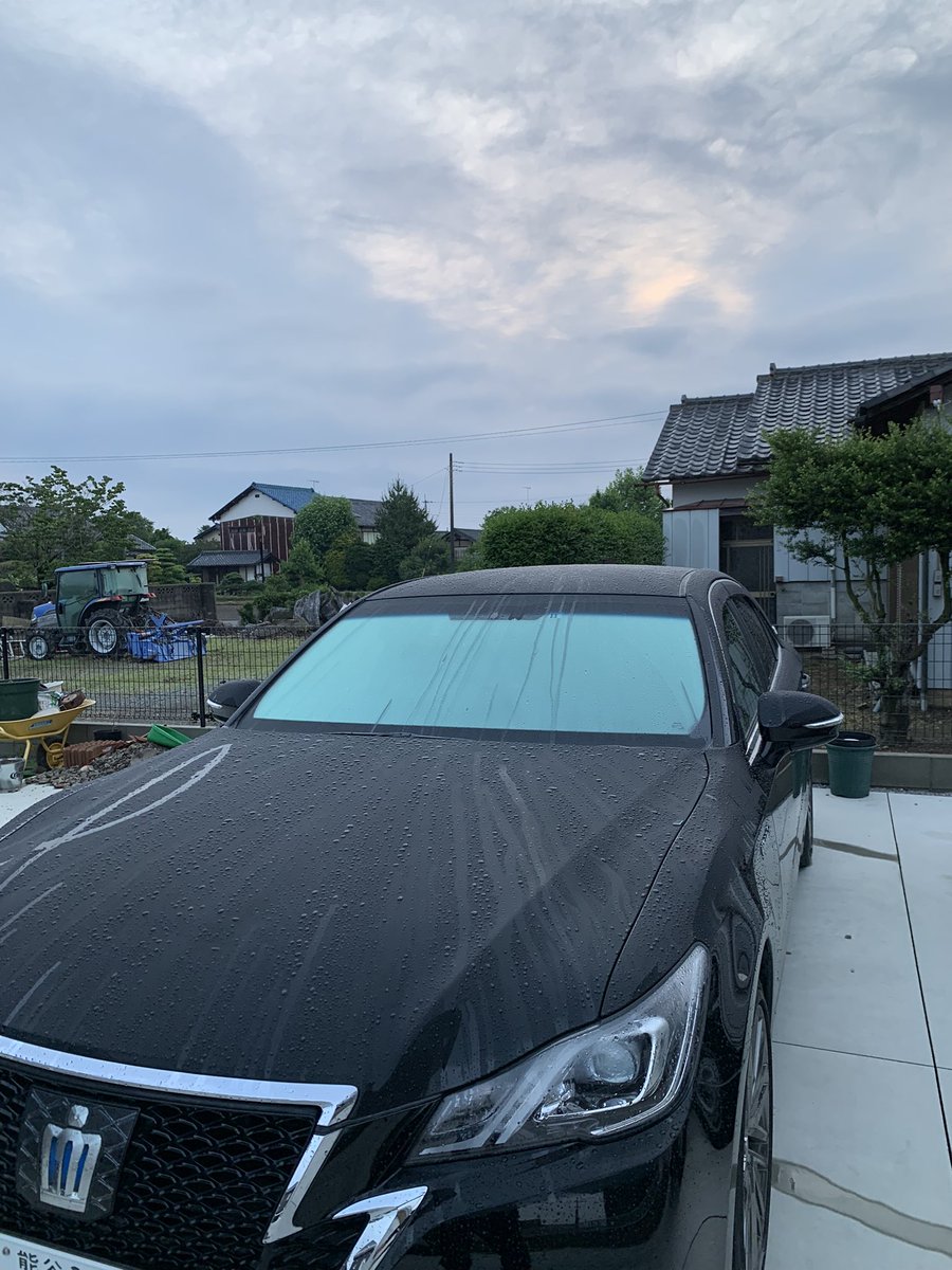 atsuhiro0404041's tweet photo. @hiropyon80 自分の車は無事でした😂よかったーーー https://t.co/9o8dw344vM