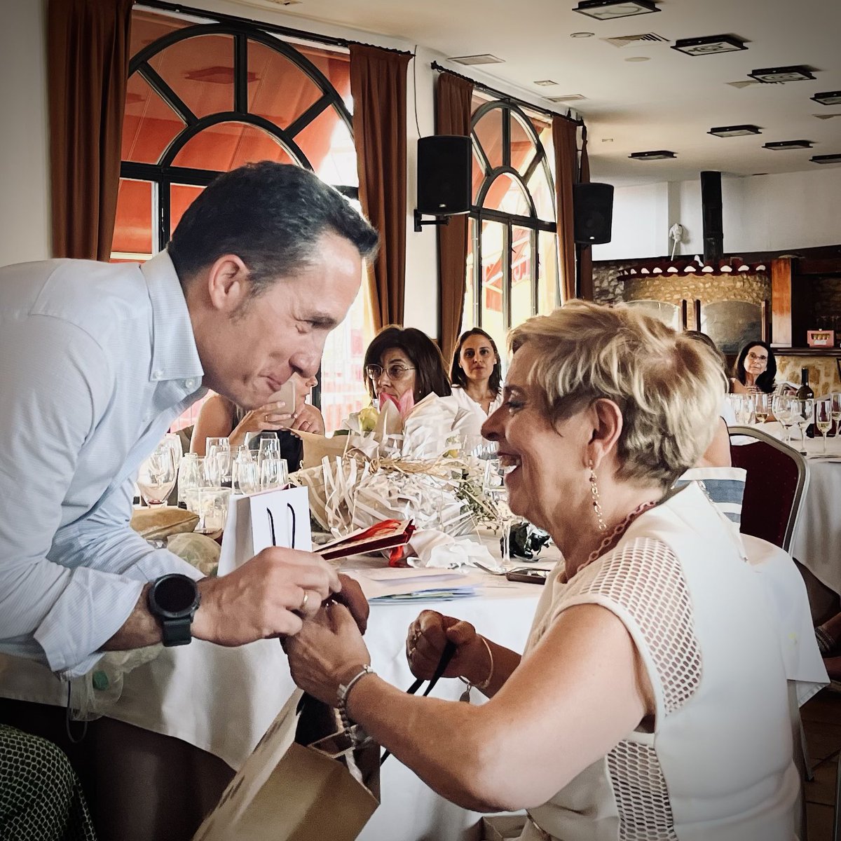 carmenpcg's tweet photo. Gracias CHELO por darnos TANTO! https://t.co/z7v5SWLcx7
