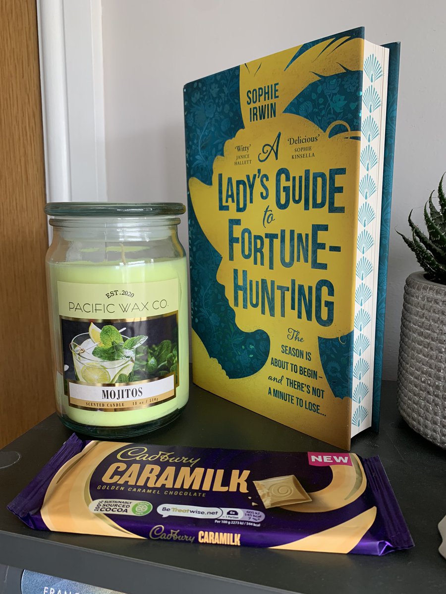 thereadingpara's tweet image. Here we are, a #giveaway fit for a Queen’s night in! Waterstones special edition of #LadysGuide, candle &amp;amp; chocolate! 💛

To enter, follow me, RT this tweet &amp;amp; comment #LadysGuide below. UK only. Entries close midnight 10 June. Good luck! 🙌🏻