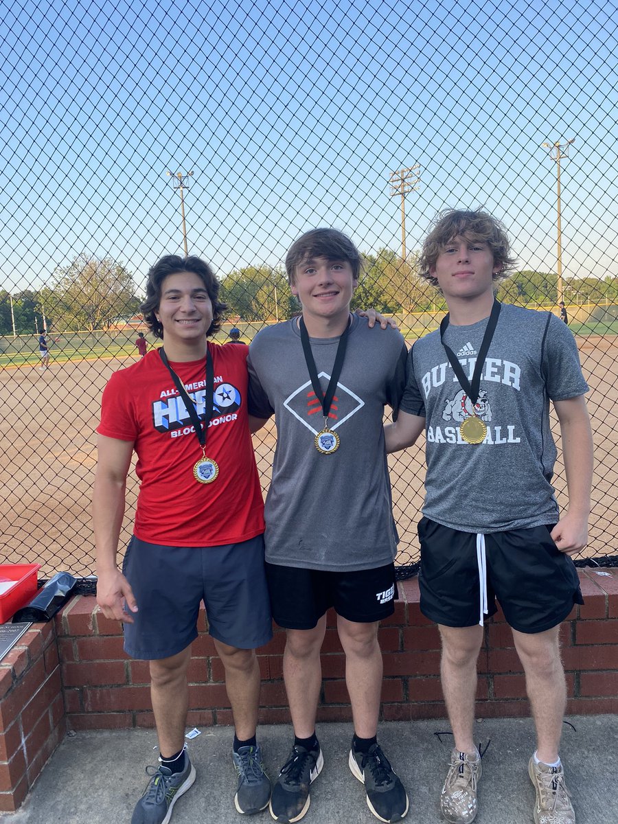 AngelonAlex's tweet image. Extremely blessed to be named all conference🏅Thankful for all my coaches and teammates on a great season! @BDogs_Baseball @22_CoachCarver @CBenson49