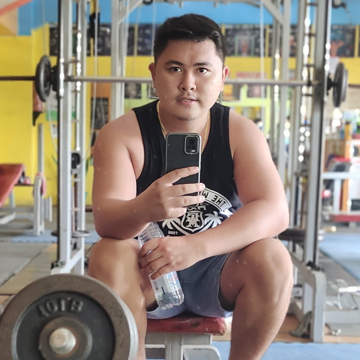 ChubzPot's tweet photo. #NewProfilePic https://t.co/vkCb5CgBLs