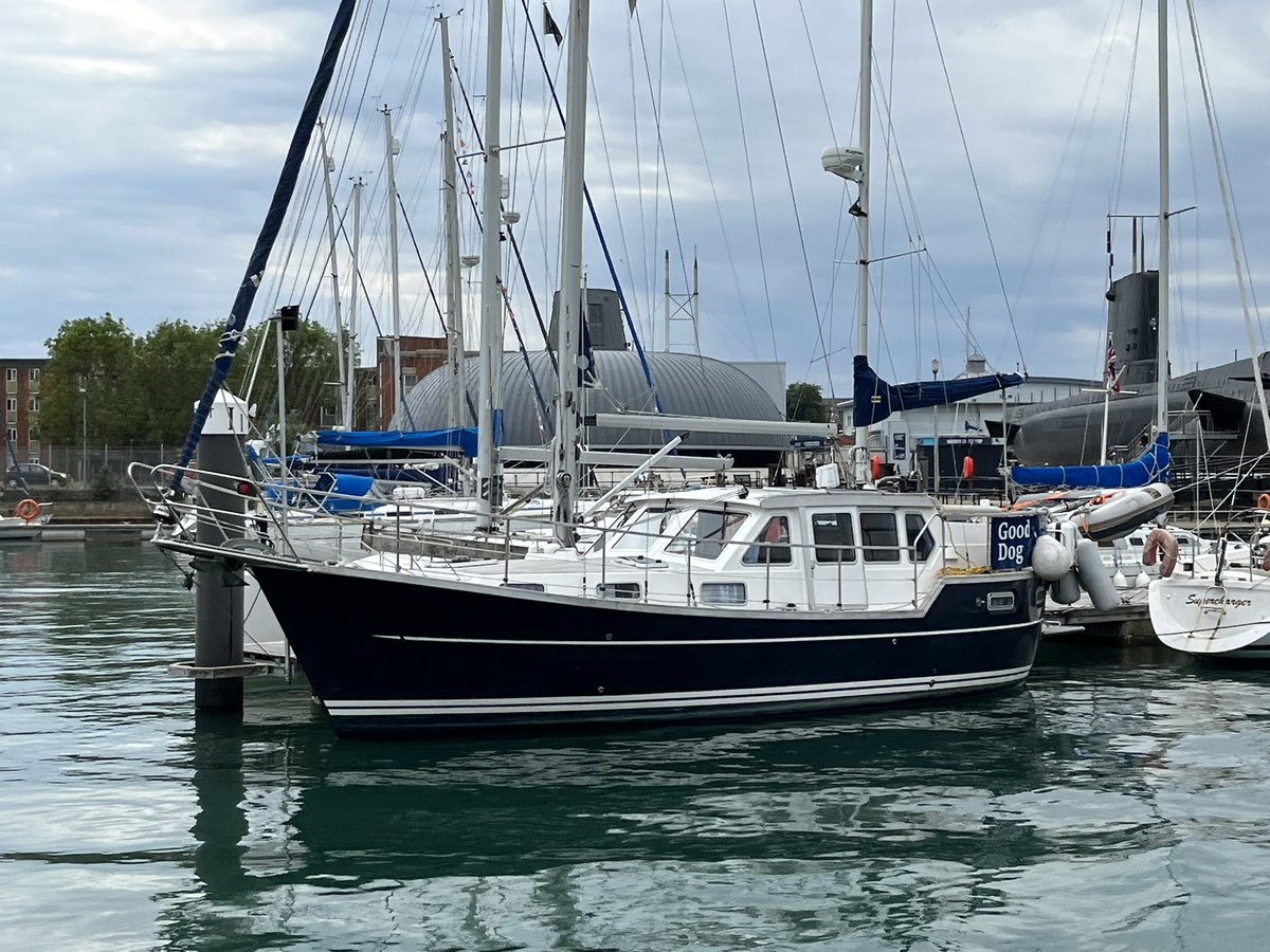 Super to see SV GOOD DOG, midway through Mark Ashley-Miller’s HarbourMaster Challenge to visit all 🇬🇧 HMs, raising funds for <a href="/Seafarers_KGFS/">The Seafarers' Charity</a>, now alongside in <a href="/HornetSC/">Hornet Services SC</a>, Gosport. <a href="/cj_dinenage/">Caroline Dinenage MP</a> @qhmportsmouth <a href="/PortsmouthPort/">Portsmouth International Port</a> <a href="/PortsmouthProud/">Proud of Portsmouth</a>