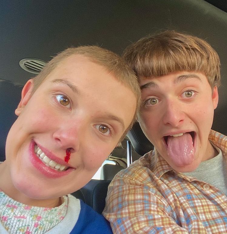 updatecultura's tweet photo. ELES! Millie Bobby Brown e Noah Schnapp contaram que têm um plano de se casarem aos 40, caso ambos estiverem solteiros. https://t.co/5O9agUoBFO