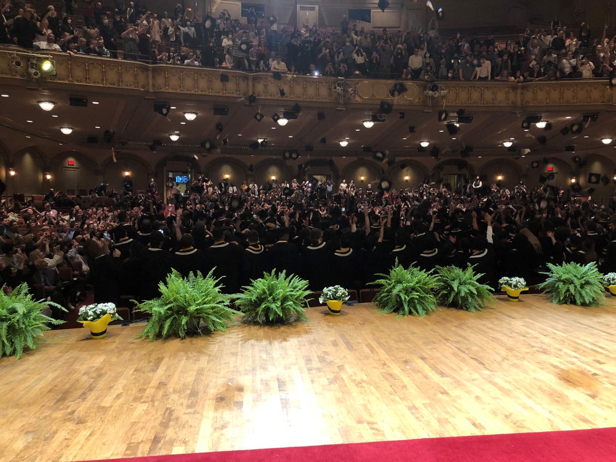 Congratulations Gleneagle Graduates 2022!