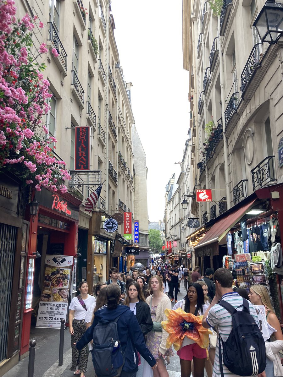 Lipscomb Savage tweet media