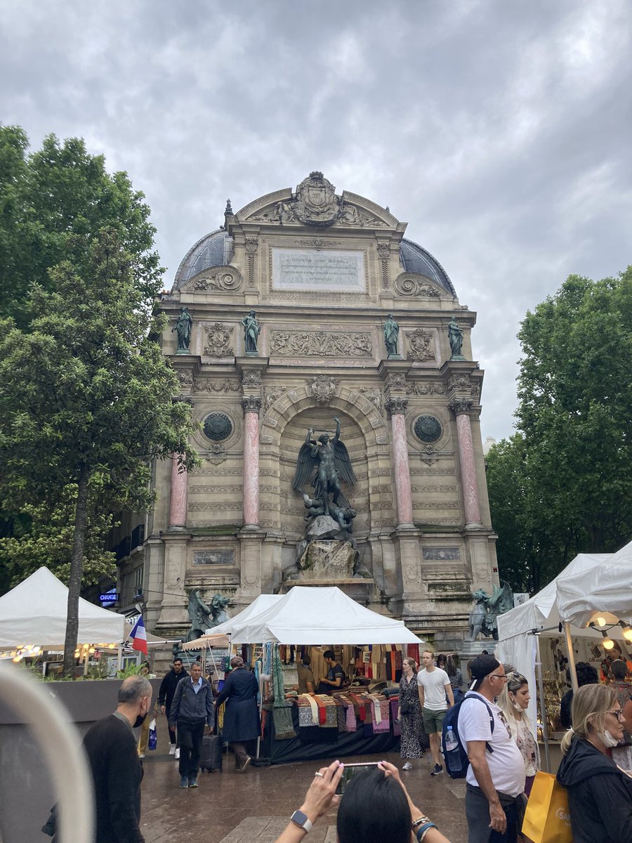 Lipscomb Savage tweet media