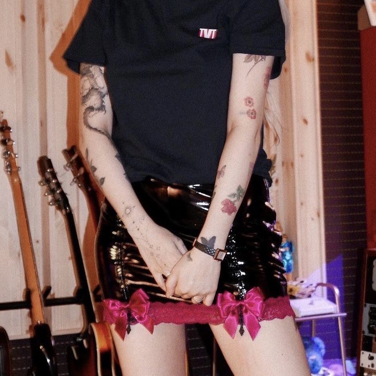 🦋 on Twitter "Yerin Baek’s tattoos appreciation https//t.co