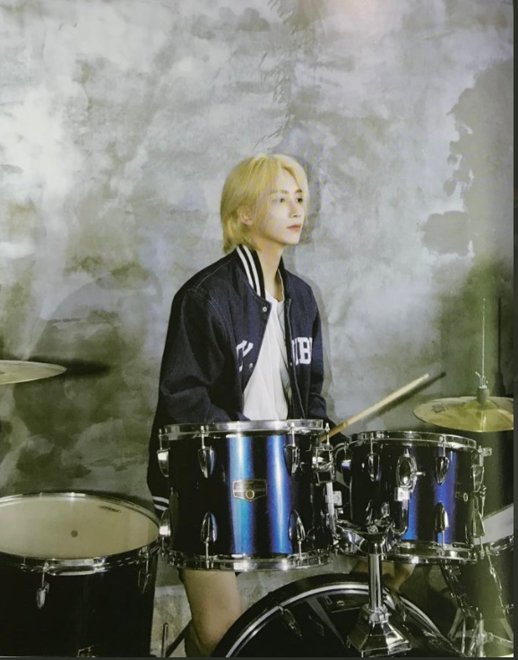 Jeonghan as bunnies (@myjeongbun) on Twitter photo 