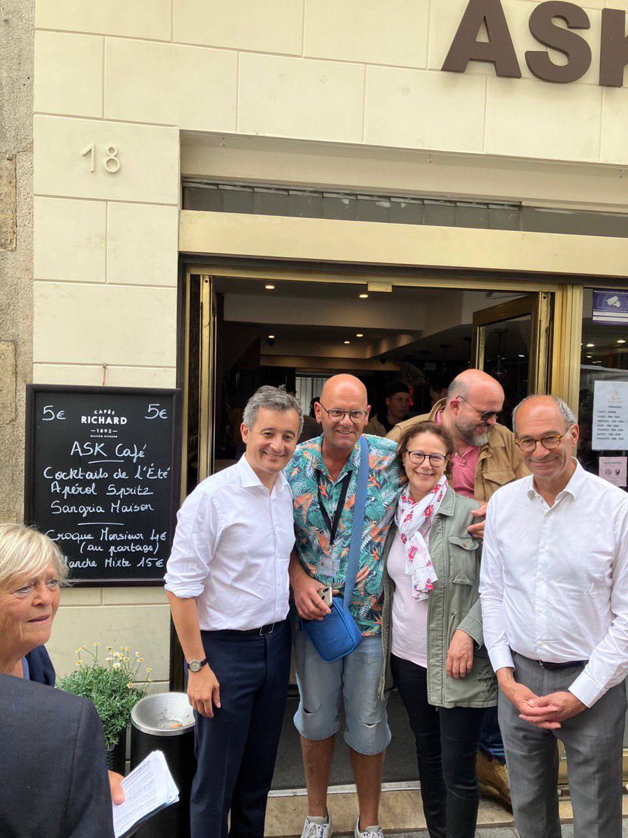 Rencontre avec les habitants de Senlis pour soutenir la candidature de mon ami <a href="/ericwoerth/">Eric Woerth</a> dans la 4ème circonscription de l’Oise.
Engagé au service de la France et de l’Oise depuis de nombreuses années, c’est une chance pour la majorité présidentielle de pouvoir compter sur lui!