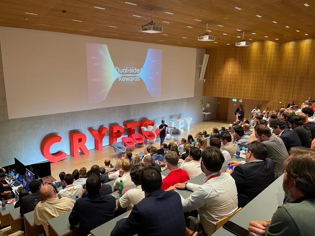 TokenDealsIo's tweet photo. #CryptoValleyConference22 Thanks to organisation, it is a pleasure to discuss latest developments. Looking forward to having next event. https://t.co/21qz7nZBXO