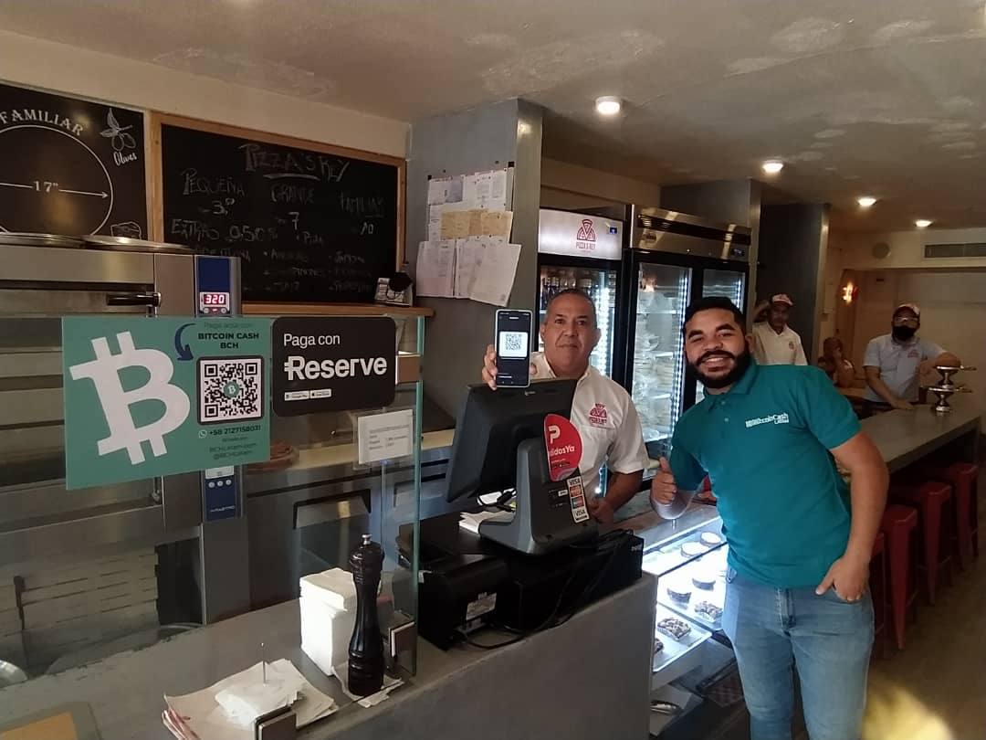 Pizzas Rey ya acepta #BitcoinCash como método de pago! 

Un local más se suma a nuestra base de datos en la ciudad de #Caracas, gracias al trabajo de nuestro #BitcoinAgent @ChamoLaguna (Luis Loiz)

instagram.com/pizzas.rey

#BitcoinAgentsVenezuela2022
