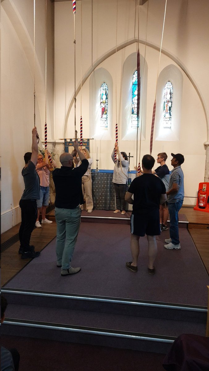 GraysParishCofE's tweet photo. Our bells were rung this morning as part of the #PlatinumJubilee celebrations.
On Saturday we will be holding a community afternoon from 1pm till 4pm. All welcome. https://t.co/YkTudoI7iq