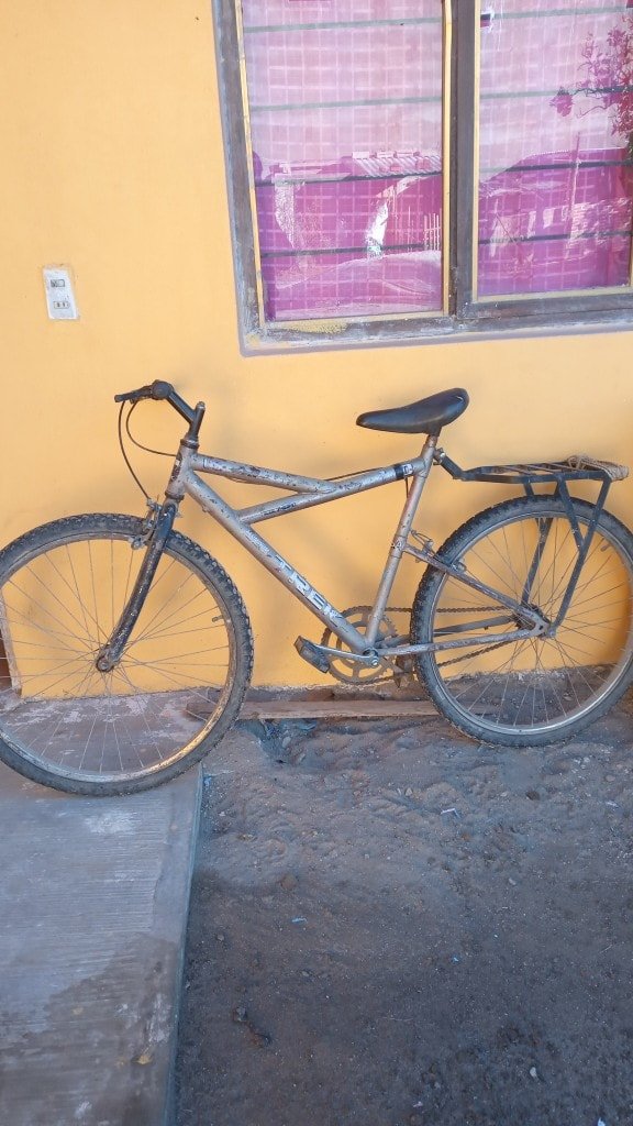 CarlosEn917Mix's tweet photo. El #DiaMundialDeLaBicicleta es el 3 de junio, por decreto de la ONU. Por eso en esta semana usamos #EsDeChavoRock para compartir la foto de nuestra bici o andando en bici! GRACIAS #Alex #MayteC #KaroX ya estan en el cuadro de honor d los #ChavoRocks
#comparte en #Mixfm https://t.co/z9vARR5SBm