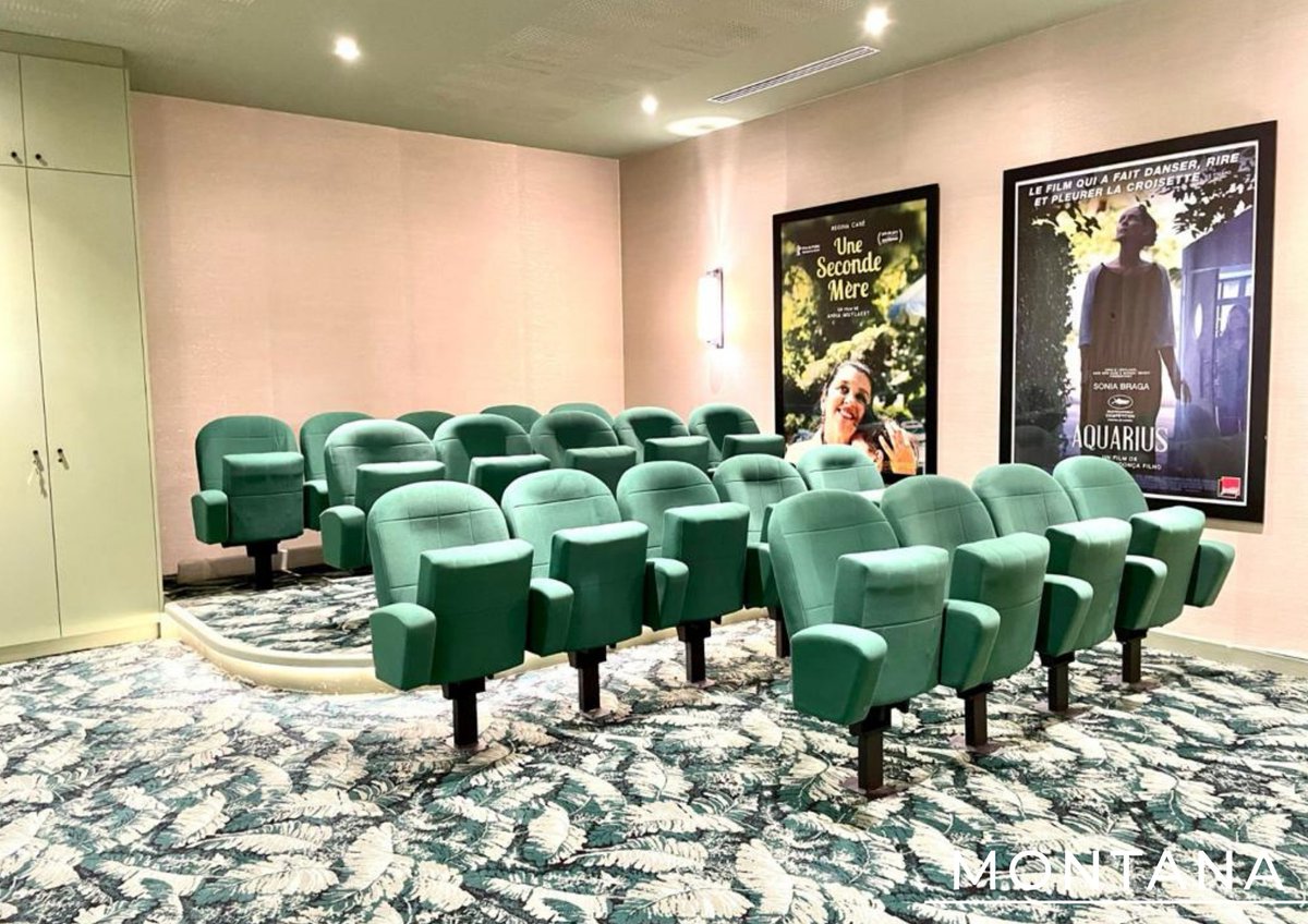 [#Résidence🏡]
Montana #Angoulême vous fait découvrir son #cinéma !
Plusieurs fois par semaine, le cinéma accueille ses résidents pour des diffusions de #films, documentaires, ou encore séries...🎥 
La Montana ouvrira ses portes début juillet !😉
#seniors