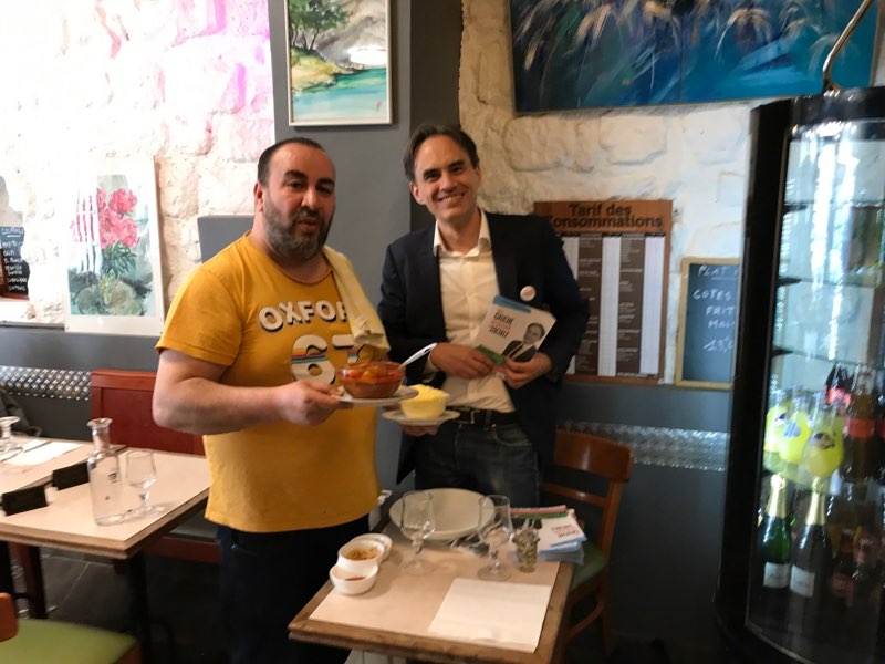 Un grand merci à Hamza, patron d'O'soleil, pour son accueil chaleureux et son couscous délicieux. Ça n'est qu'une campagne électorale, mais il faut quand même reconstituer sa force de travail :)
#circo7509