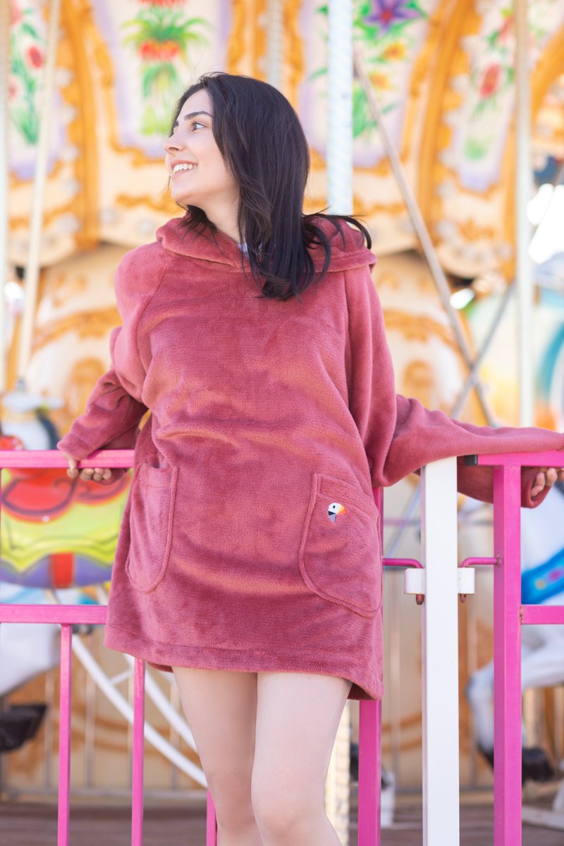 Silk Velvet!

Unique quality from the heart of the textile Denizli, Turkey. Only MS Home Textile is designing and creating the amazing Silk Velvet quality! We are the only Turkish manufacturer that produces this exclusive product line. 

#mshometextile #hometextile #turkishtowel