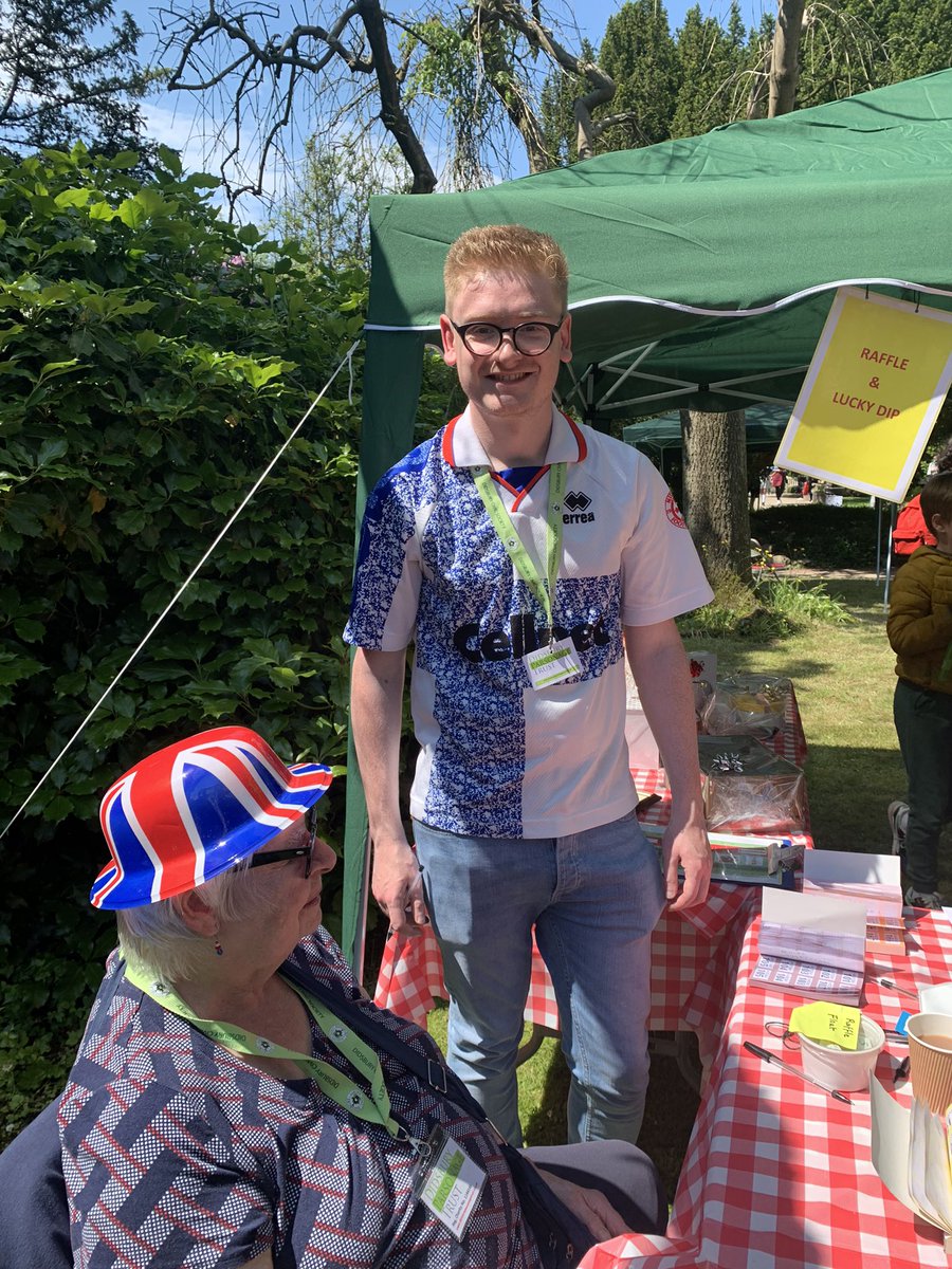 ctkilday's tweet photo. Really great to help for a few hours at Old Parsonage today in #didsbury @RKilpatrickMCR @johnleechmcr https://t.co/p1sdQ6qhNV