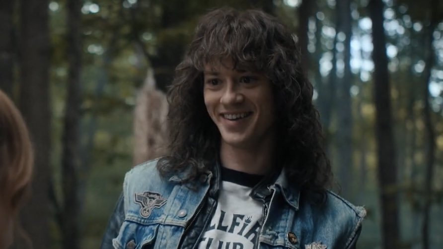 joycelhopper's tweet image. when eddie munson smiles, a year is added to my life tbh. #StrangerThings