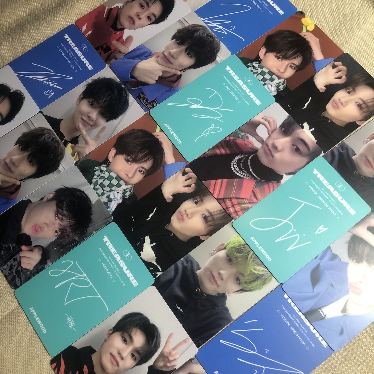 cart4hoon's tweet photo. ๐ todayโs happy mail
โ hi @jikyubuys the applewood pobs are finally home! thank you so much for safely packing the parcel and for constantly updating and assuring us with regards our orders lastly for being super patient with all my questions, i super appreciate it! #fromEYS https://t.co/jKKt8ZDB5e