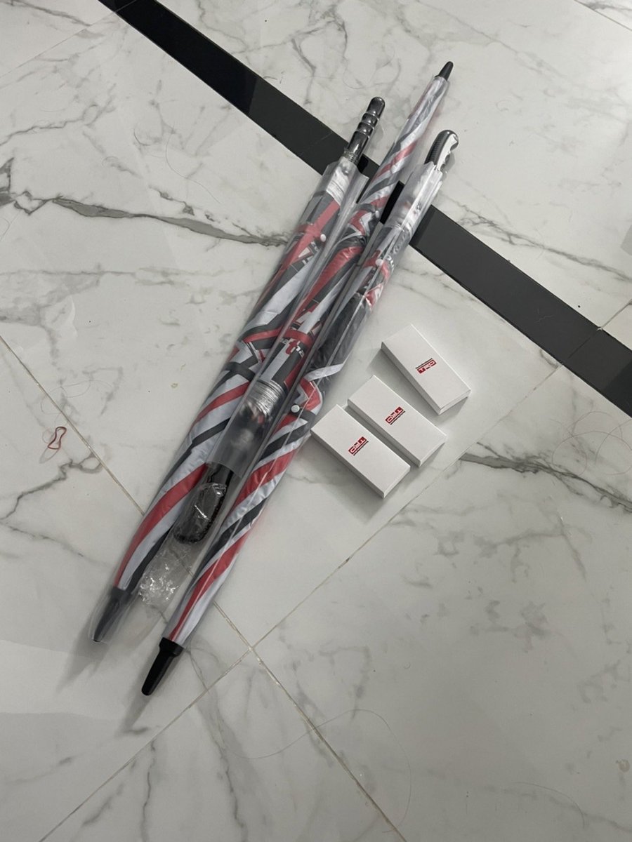 NeedForGarage's tweet image. #NFGHolderClub

Getting ready to ship these awesome merchandise across the globe to your doorsteps! 

Get ready, members of the NFG Holder Club!

We'll be opening the club's door up in 5️⃣ days...