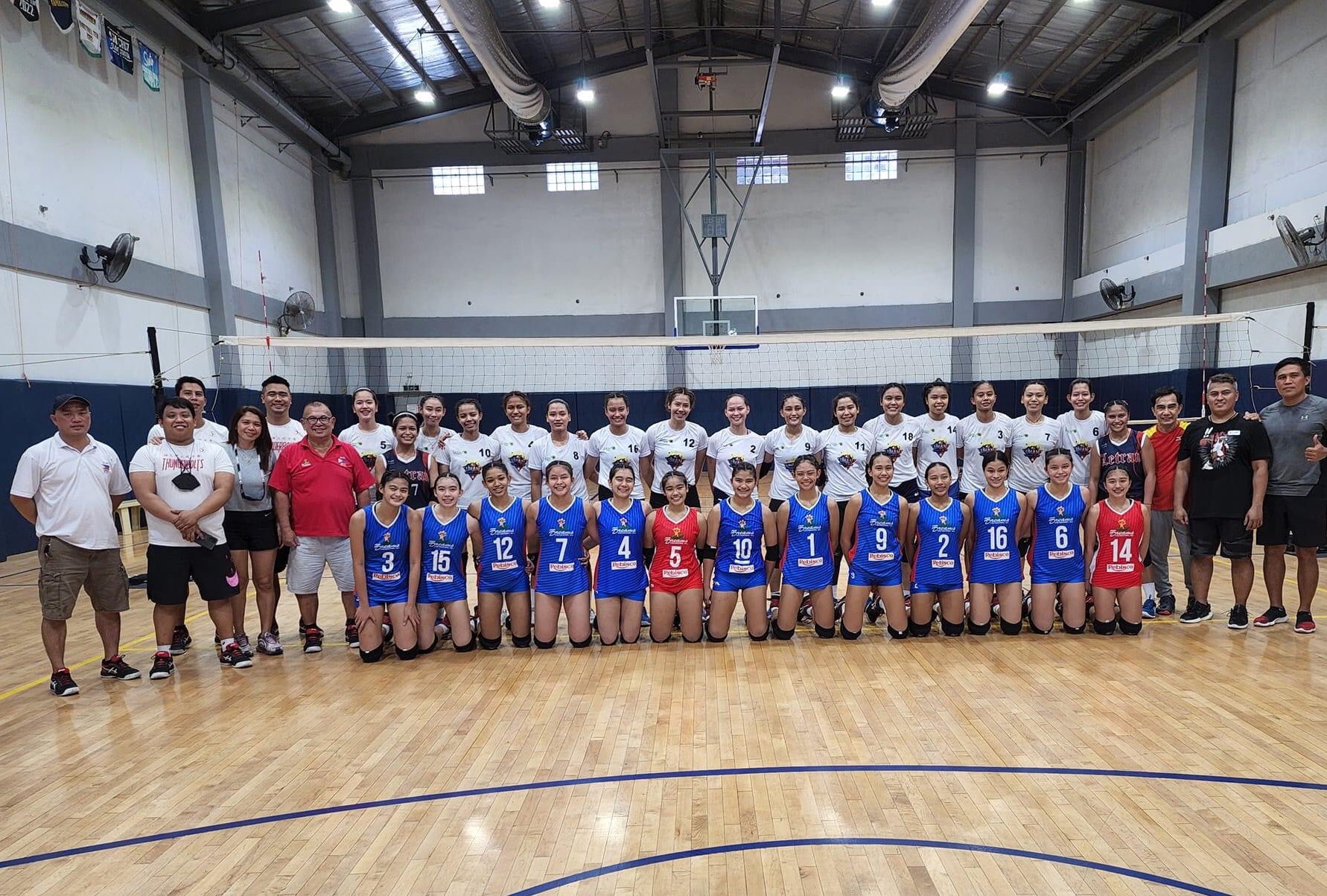 Volleytrails The Philippine U18 Women S Team With The Csb Blazers Amp Letran Lady Knights Volleyball Jose Montalbo T Co Rpicqcrv1a Twitter
